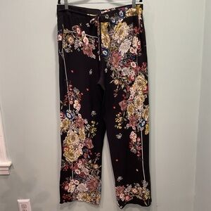 Chelsea & Theodore Black Floral Lounge Pants